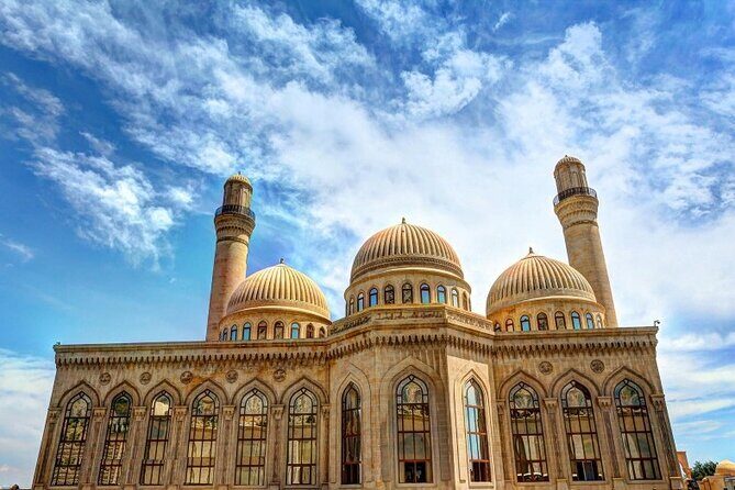 5-Day Unforgettable Private Tour in Azerbaijan - Guide quality: the difference between seeing places and understanding them