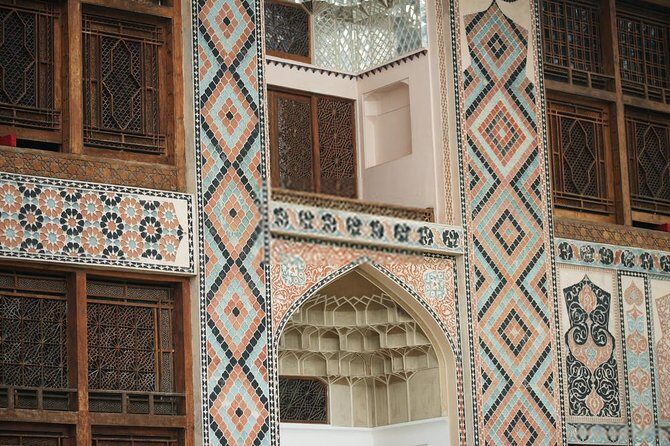 9 days Baku to Qabala - Sheki - Zaqatala - Sighnaghi and Tbilisi Private Tour - Day 5: Sheki Khan Palace, Kish Church, and Caravanserai-Style History