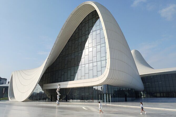A Full Day Baku City Private Tour - Maiden Tower and Shirvanshahs Palace vibes (even when you just pass through)