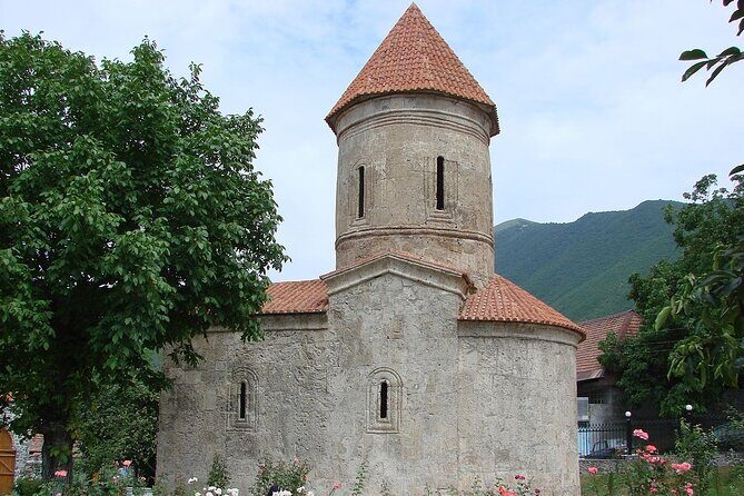 Azerbaijan tour in 2 days/Sheki+Lahij+Gabala up to Georgia Border - Key points to know before you go