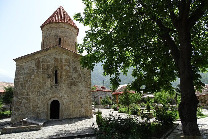 Azerbaijan tour in 2 days/Sheki+Lahij+Gabala up to Georgia Border - Khalkhal waterfall: the forest stop (and a food note)