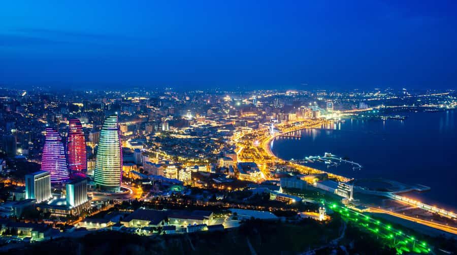 Baku: 3-Hour Private Night Tour (Yanardag & More) - Highland Park at Night: The Panoramic View You’ll Actually Use