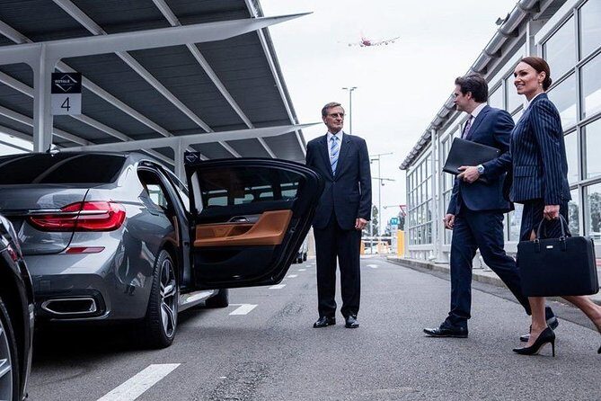 Baku Airport Private Transfer Service - Safety and Comfort: A Big Deal for First-Time Arrivals