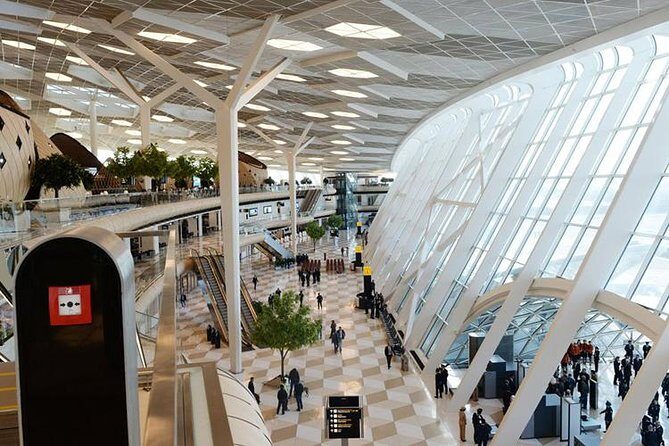 Baku Airport Transfer with Meet and Greet - Door-to-Door Private Transport (and Why It’s Worth Paying For)
