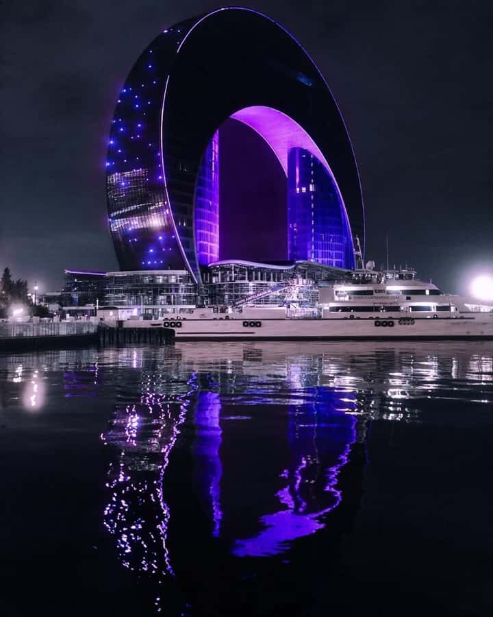 Baku: Caspian Sea Boat Tour with City Skyline Views - Flame Towers, Maiden Tower, Tele Tower: Baku’s skyline in one frame