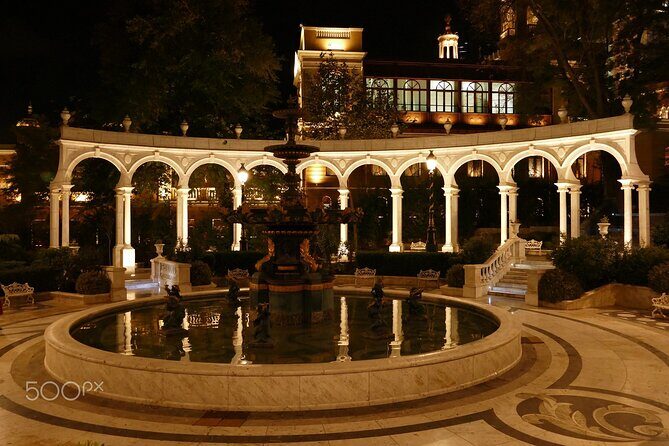 Baku City Sights Guided Night Walking Tour with Funicular - Martyrs Lane, the Mosque of Martyrs, and the Eternal Fire: a sober, meaningful pause