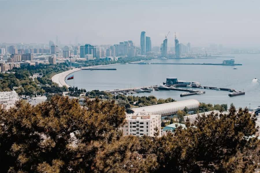 Baku City Tour: Explore the Heart of Azerbaijan - Old City Stops: Photo Time Plus Maiden Tower Area