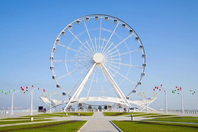 Baku City Tour with Heritage Tours / All Entrance Fees Inc - Why a 10:00am walking-and-drive circuit works in Baku