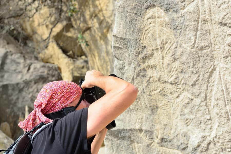 Baku: Gobustan/Absheron guided tour with lunch and tickets - What I’d bring (and why)