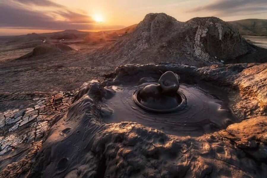 Baku: Gobustan-Absheron Tour with Hotel PICK UP and DROP OFF - Comfort, weather, and what to bring