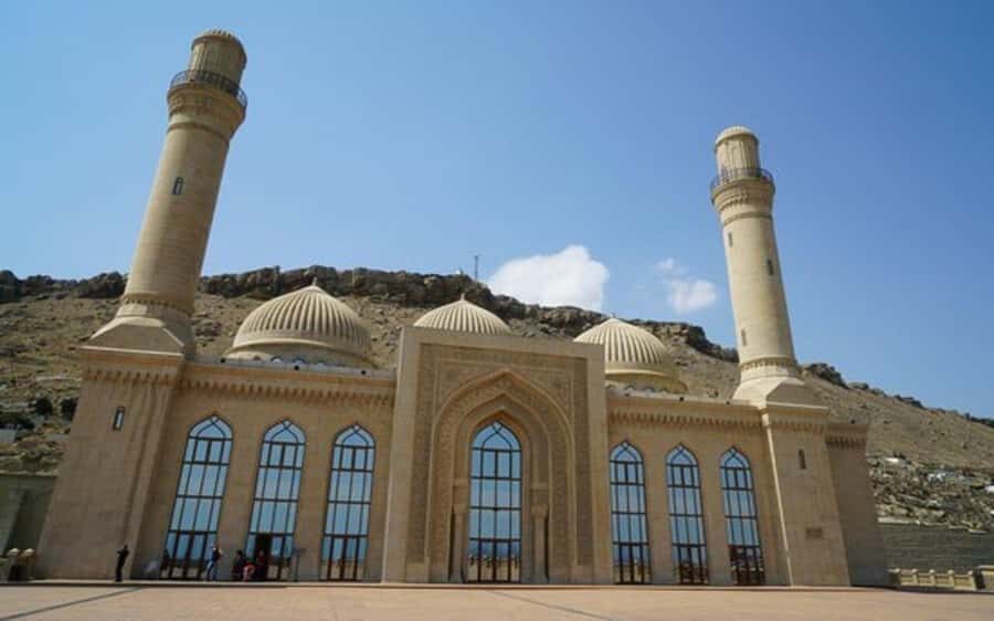 Baku: Gobustan, Mud Volcano, Fire Mount, Temple Lunch Entry - Fire Temple and Burning Mountain: Yanar Dag’s Natural Flames