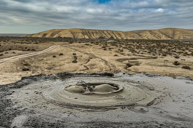 Baku: Gobustan, Mud Volcano, Fire Temple & Burning Mountain - The 1846 oil well stop: where the story gets technical