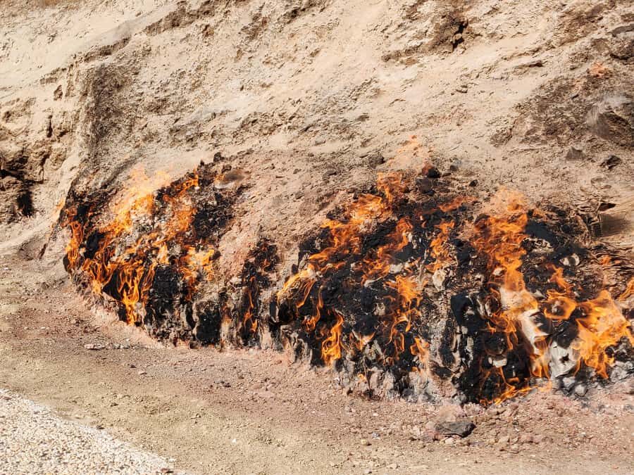 Baku: Gobustan, Mud Volcanoes, Ateshgah, and Yanardag Tour - Key things to know before you go