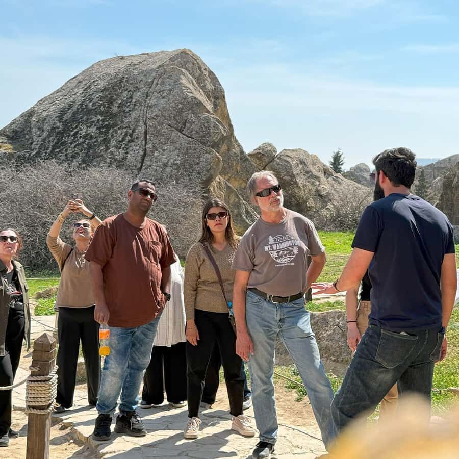 Baku: Gobustan, Mud Volcanoes, Fire Temple, & Yanar Dag Tour - Key things to know before you go