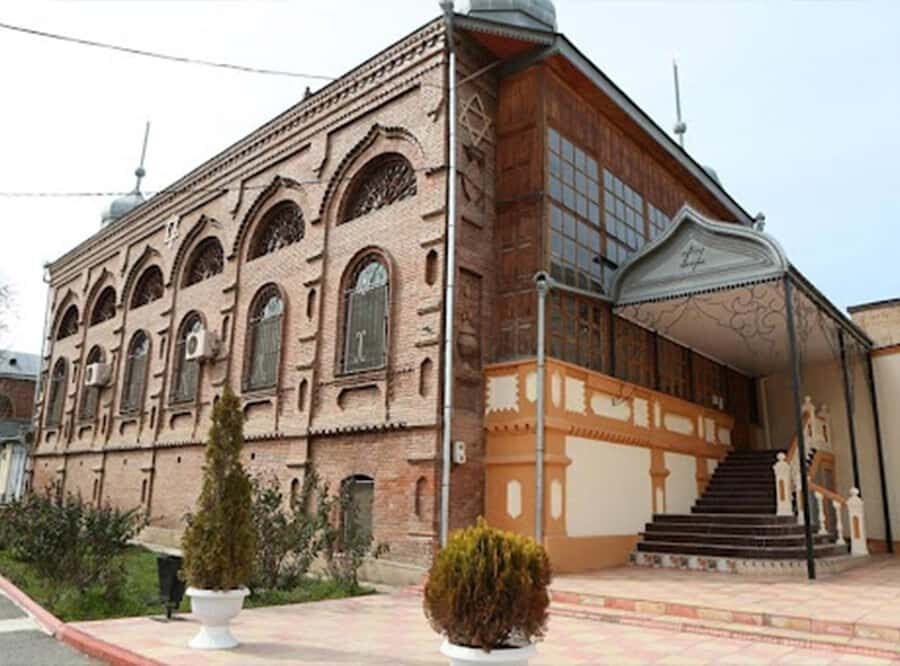 Baku: Guba & Sahdag Tour Lunch included and Laza Waterfall - Red Jewish Village and the synagogue visit that adds meaning