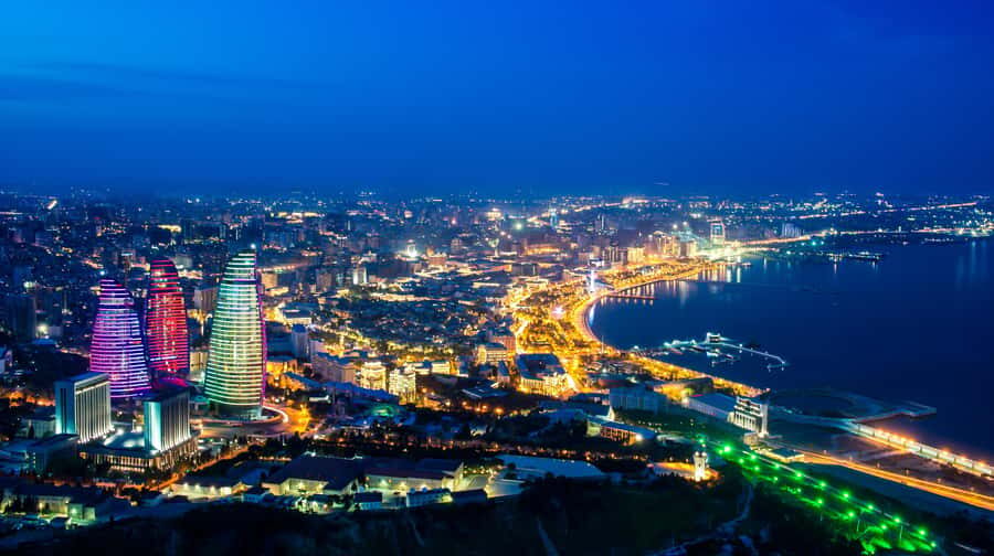 Baku Historical and modern tour in 2-3 hours+FREE Night tour - Entering Icherisheher: UNESCO Old City lanes and the Maiden Tower combo