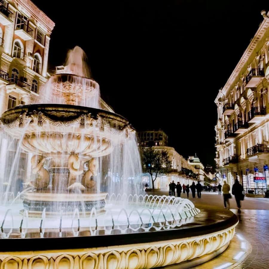 Baku: Light-Up Baku Walking Evening Tour - Key points worth knowing before you go