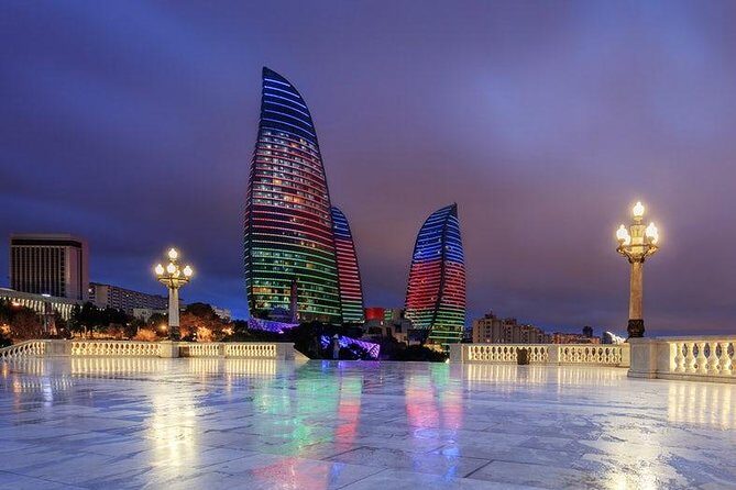 Baku Lights: the Night Tour illuminated by Baku lights - How the walking and timing really feel