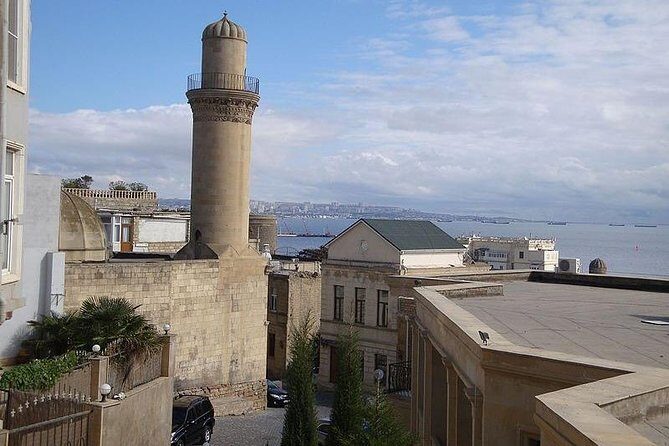Baku Old City Tour - A short break at Aga Mikayil