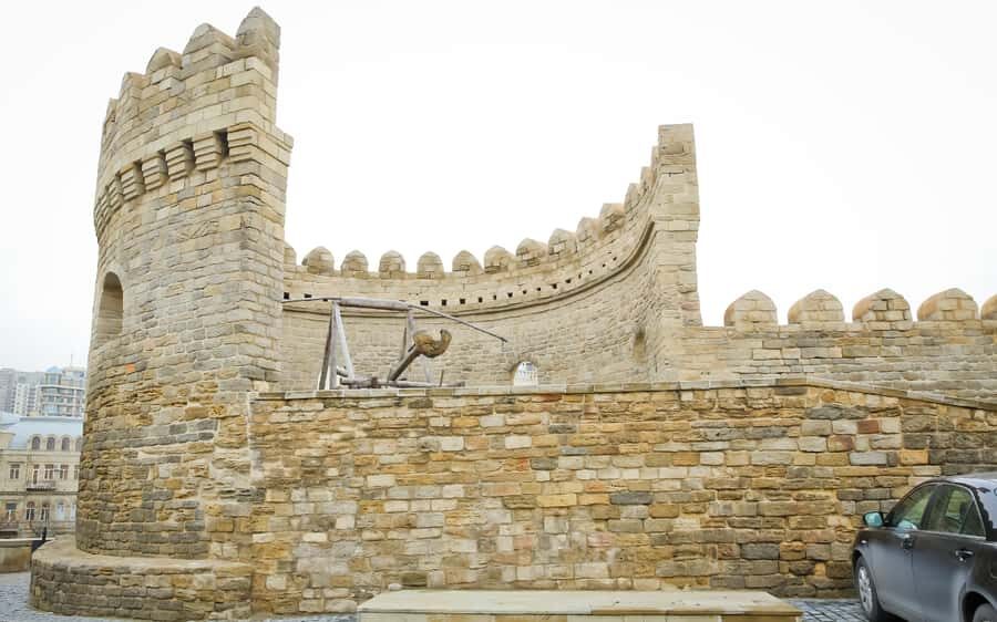 Baku Old City Tour by Heritage Travel - Lion Head: the unexpected detail that makes the walk worth it