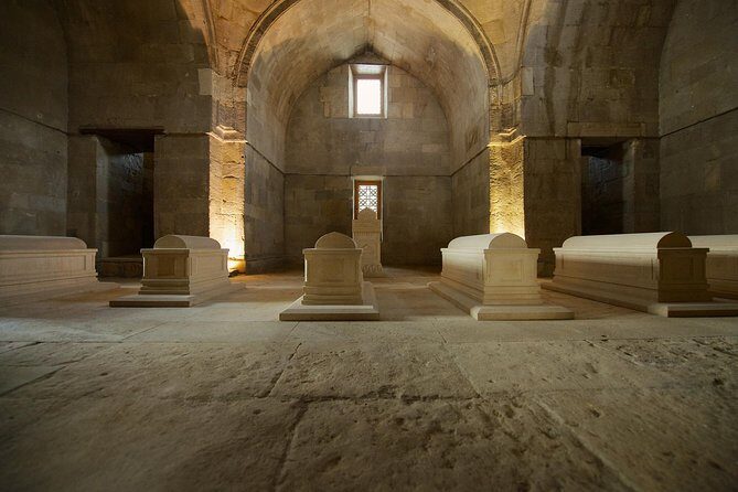 Baku Old City Tour - Stop 1: Palace of the Shirvanshahs in a quick guided hit