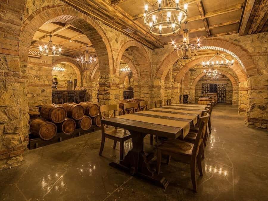Baku: Organic Winery Tour in Shamakhi with Local Lunch - Who should book this Shamakhi organic winery tour