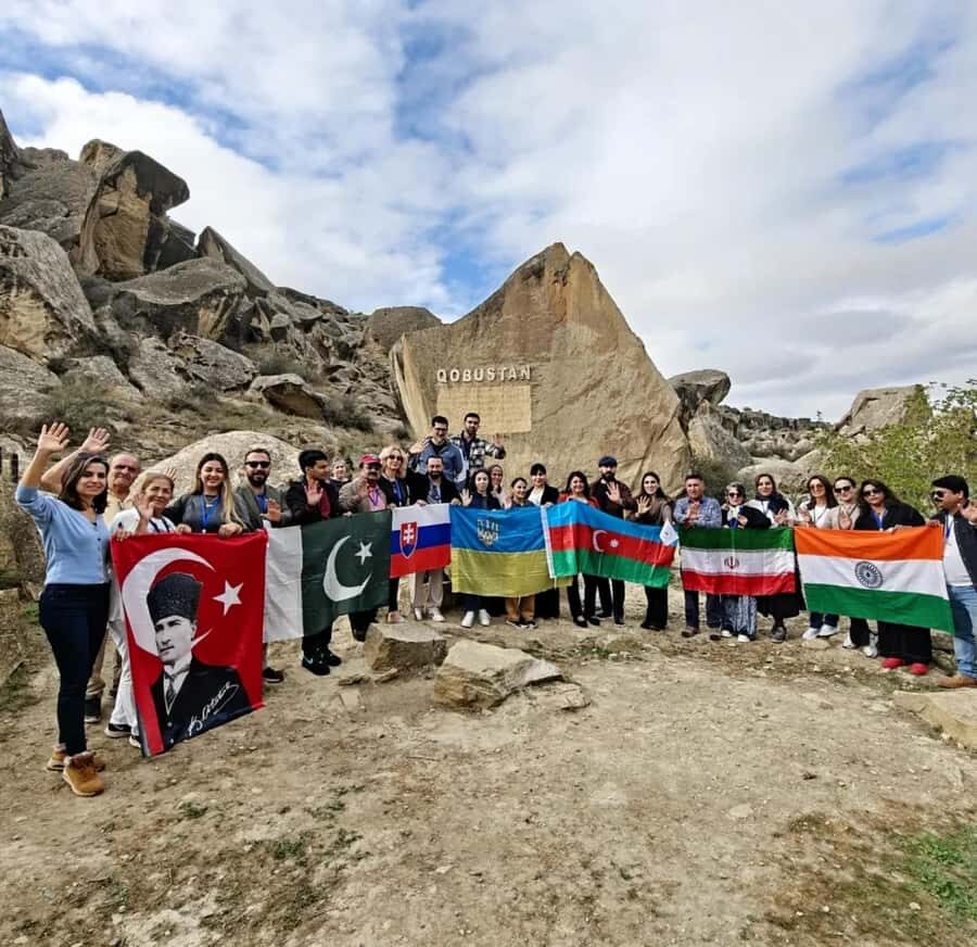 Baku:Gobustan Mud Volcanoes Temple & Entry tickets included - Bibiheybat Mosque: a strong start on Absheron