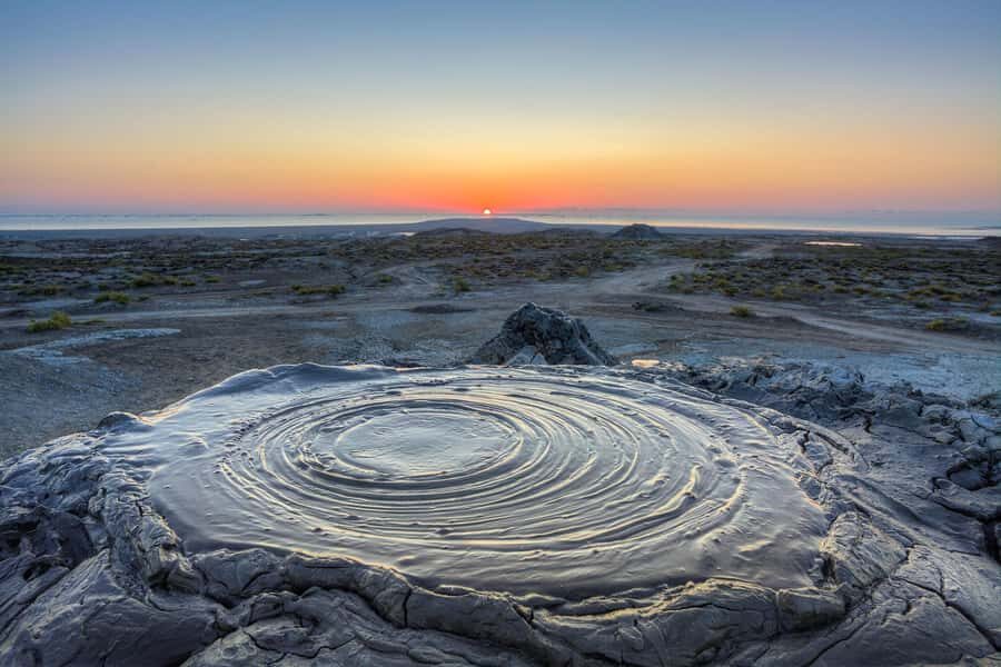 Baku:Gobustan Mud Volcanoes Temple & Entry tickets included - Mud volcanoes: why these craters feel out of this world