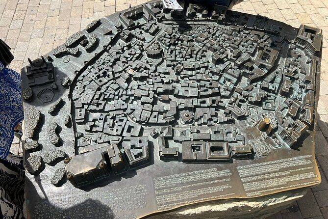 Baku's Ancient Heart - Ali Shamsi workshop and street art details you might miss alone