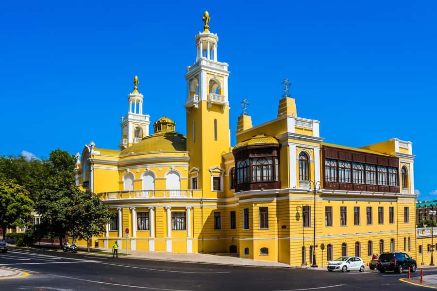 Best of Baku: 4-Hour City Tour Historic and Modern Landmarks - Price and value: what $27 buys in 4 hours