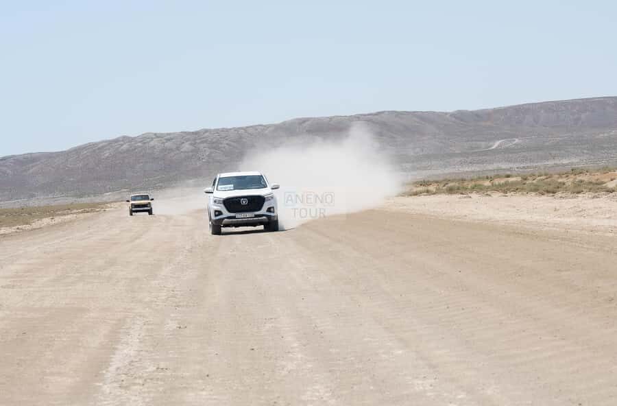From Baku: Gobustan 4x4 Private Tour - Private - Mud Volcanos: What You’ll See and How to Plan for It