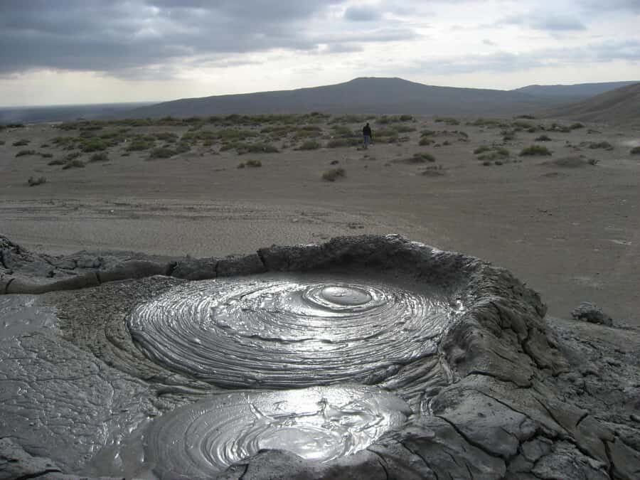 From Baku: Gobustan Day Tour - Gobustan National Park: narrows, ravines, and 20,000-year drawings