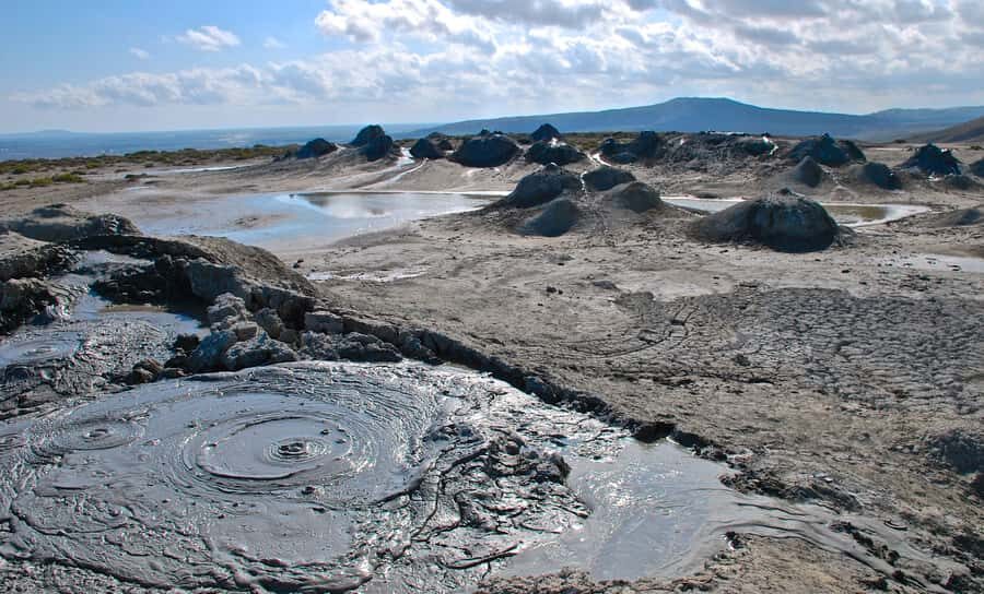 From Baku: Gobustan, Mud Volcanoes & Mosque Private Tour - Key things that make this tour worth your time