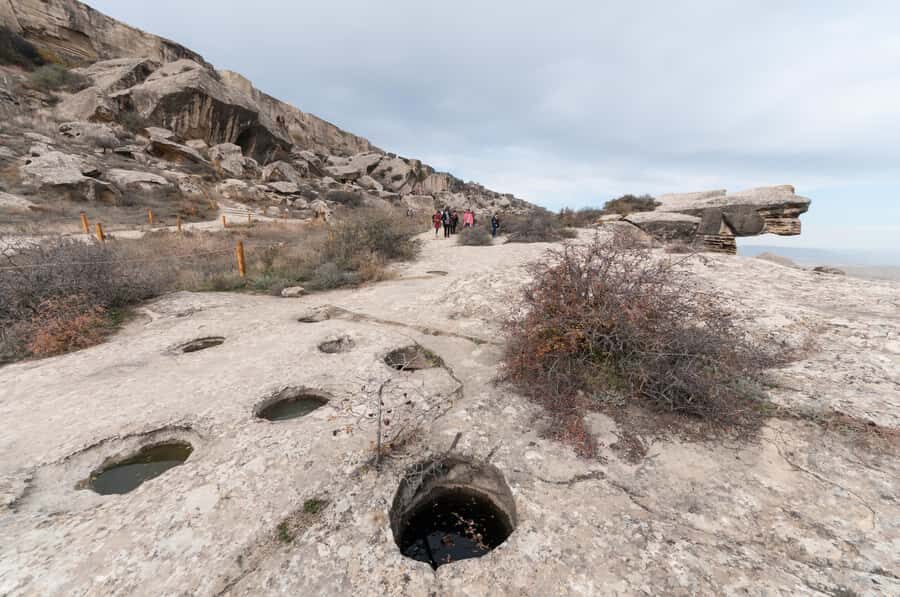 From Baku: Gobustan, Mud Volcanoes & Mosque Private Tour - Gobustan Museum of Petroglyphs: prehistoric drawings with real context