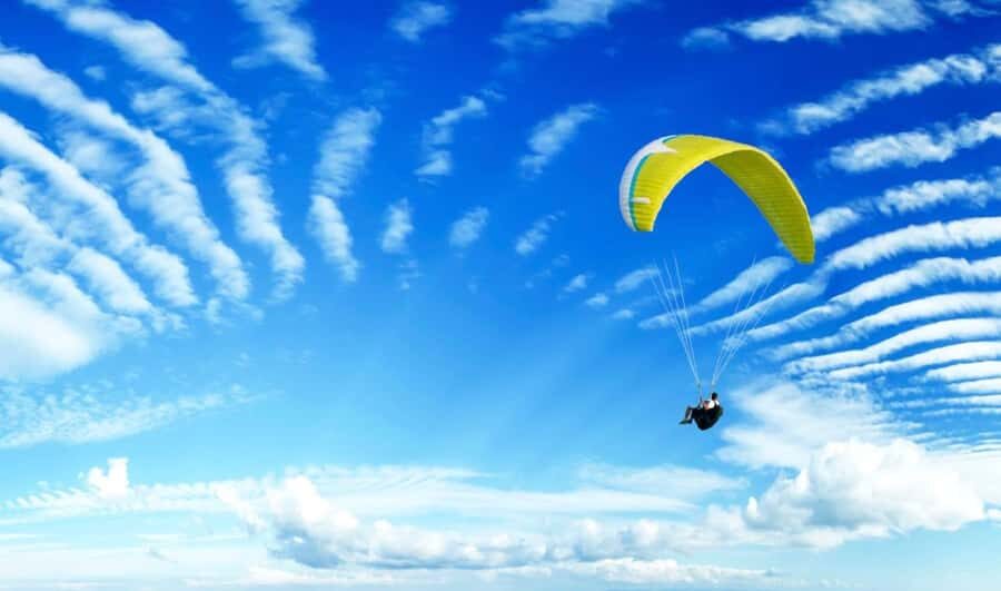 From Baku: Paragliding Tour - The Team Moment: Equipment, Safety Briefing, And Language Comfort