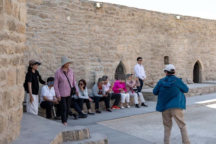 From Bakü: Sightseeing - Ateshgah - Yanardag - Gobustan - How the day feels: comfort, pacing, and who it suits
