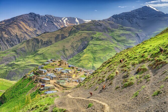Full Day KHINALUG and the Candy Mountains Tour - Why this Khinalug and Candy Mountains day trip works so well