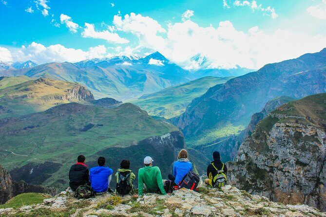 Full Day Private Griz Waterfall Hiking Tour With Home-Made Lunch - The 07:30 start from Baku to Quba: what the long day is really like