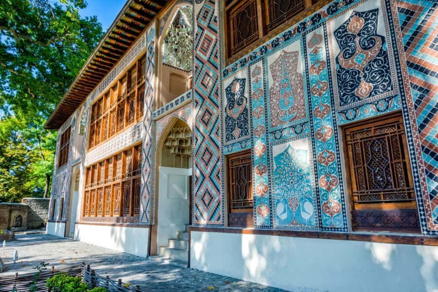 Full day Tour to Sheki: 4 regions of Azerbaijan in 1 day - A One-Day Route from Baku to Sheki’s Mosque, Bridge, Lake, and Palaces