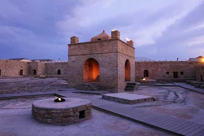 Gobustan, Mud Volcano, Burning Mountain and Fire Temple Tour - Yanar Dag Burning Mountain: A Natural Gas Fire Show