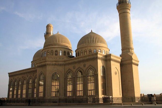 Gobustan, Mud Volcano, Burning Mountain and Fire Temple Tour - Who Should Book This Tour From Baku?
