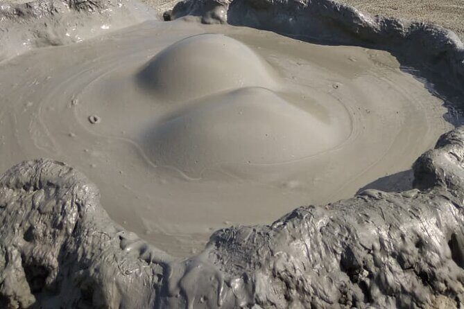 Gobustan Rock Art and Mud volcanoes PRIVATE TOUR - What to expect during the day: a realistic rhythm
