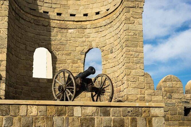Group Walking Tour in Baku Old City - Museum break: Baku Museum of Miniature Books (free)