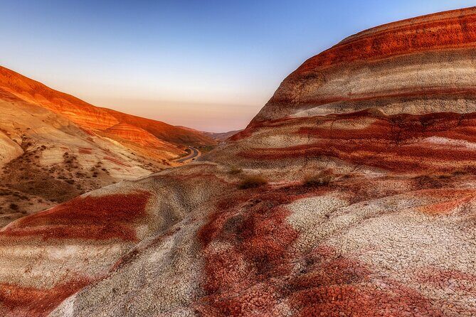 Guba Khinalug & Candy Cane Mountains tour (by Old City Tours) - Candy Cane Mountains: quick color punch and easy photo walking