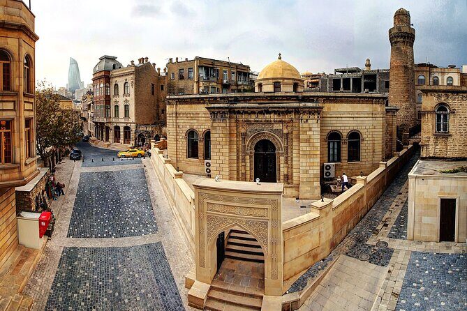 Guided Old City Tour on Baku's Timeless Charm - Starting at Gosha Gala Square: getting your bearings in 10 minutes