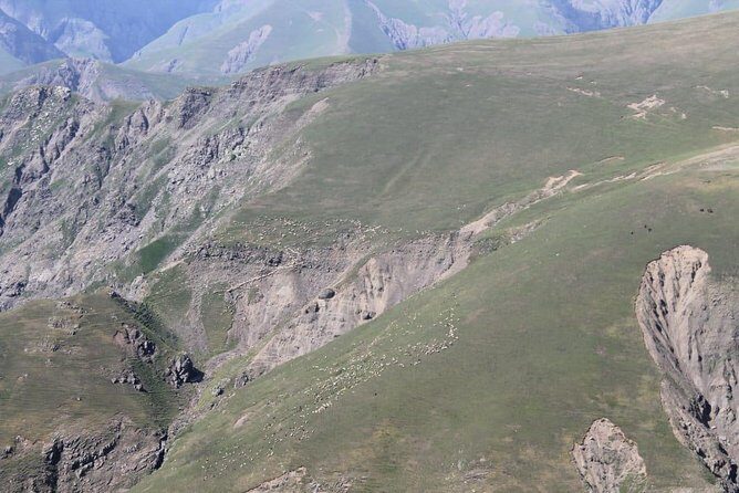 Hiking to Laza and Mujug Waterfalls - Baku Pickup to Gabala Transfer: Your 3-Hour Setup for a Real Hike