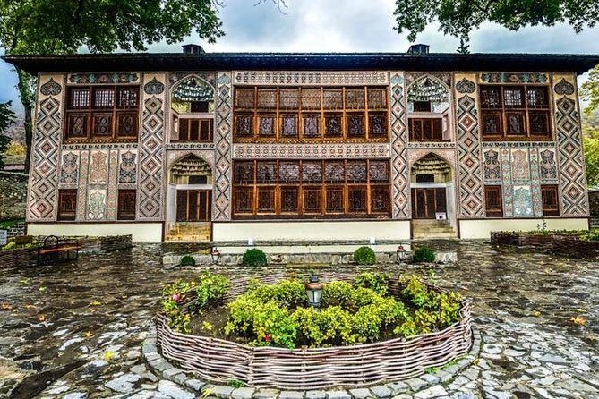 Independent multi-day Azerbaijan Tour - What’s Included, What You’ll Pay For, and What to Bring