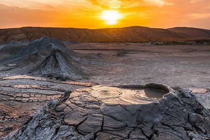 Mud Volcanoes & Gobustan Private Tour - Who this private tour suits best