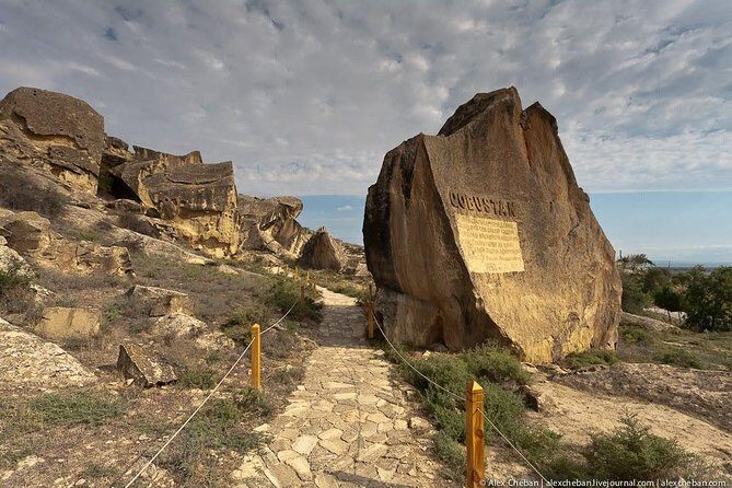 Mud Volcanoes & Gobustan tour (Group & Private) - Who should book, and who might rethink it