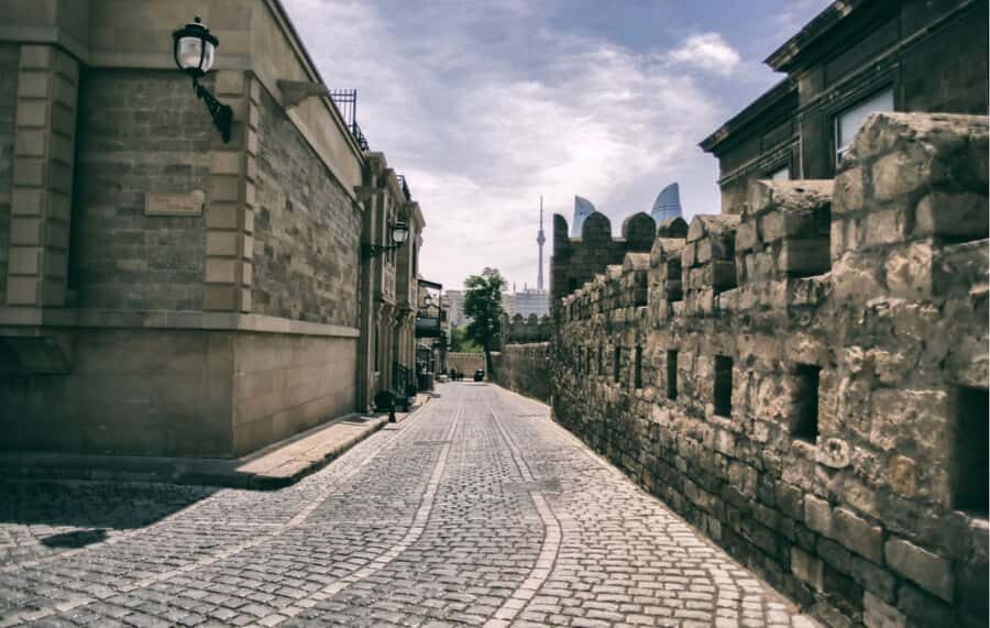 Old and Modern Baku City Tour - Guide Quality Is the Secret Sauce Here
